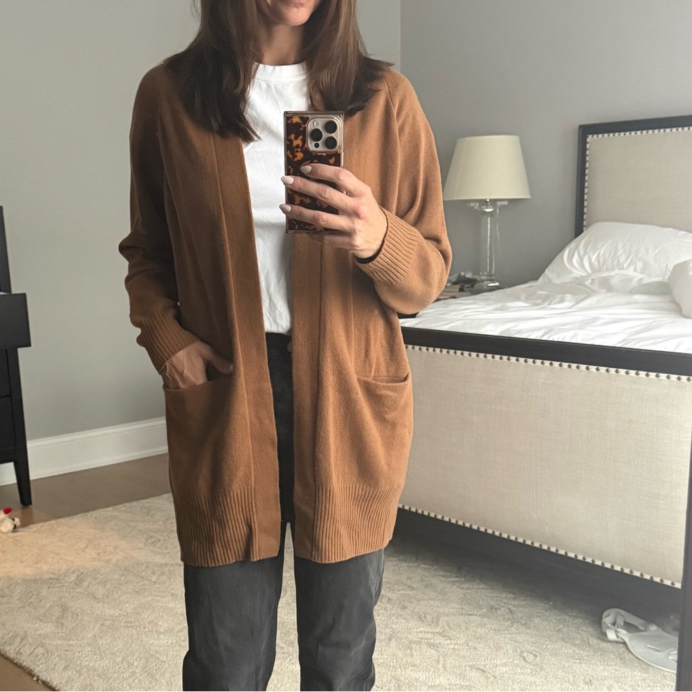 Vince 100% cashmere open cardigan with pockets